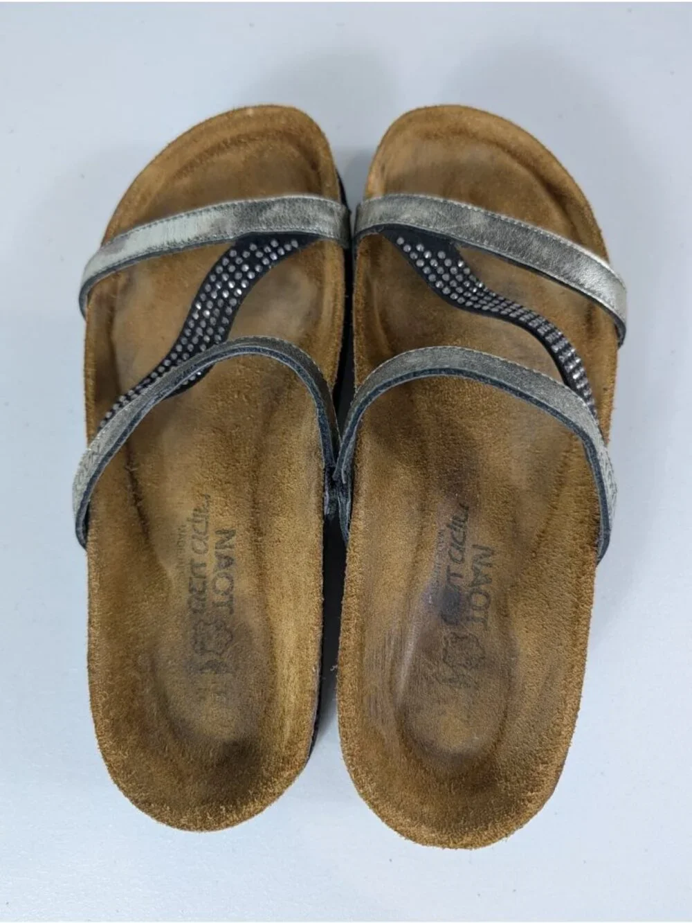 Naot Hawaii slide sandals metallic leather strap women's size 6.5